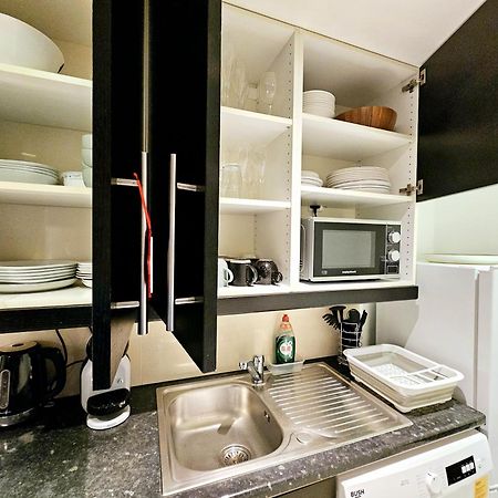 Modern Hyde Park Home With Private Entrance & Private Back Patio Near Bayswater & Paddington Stations London Exterior photo