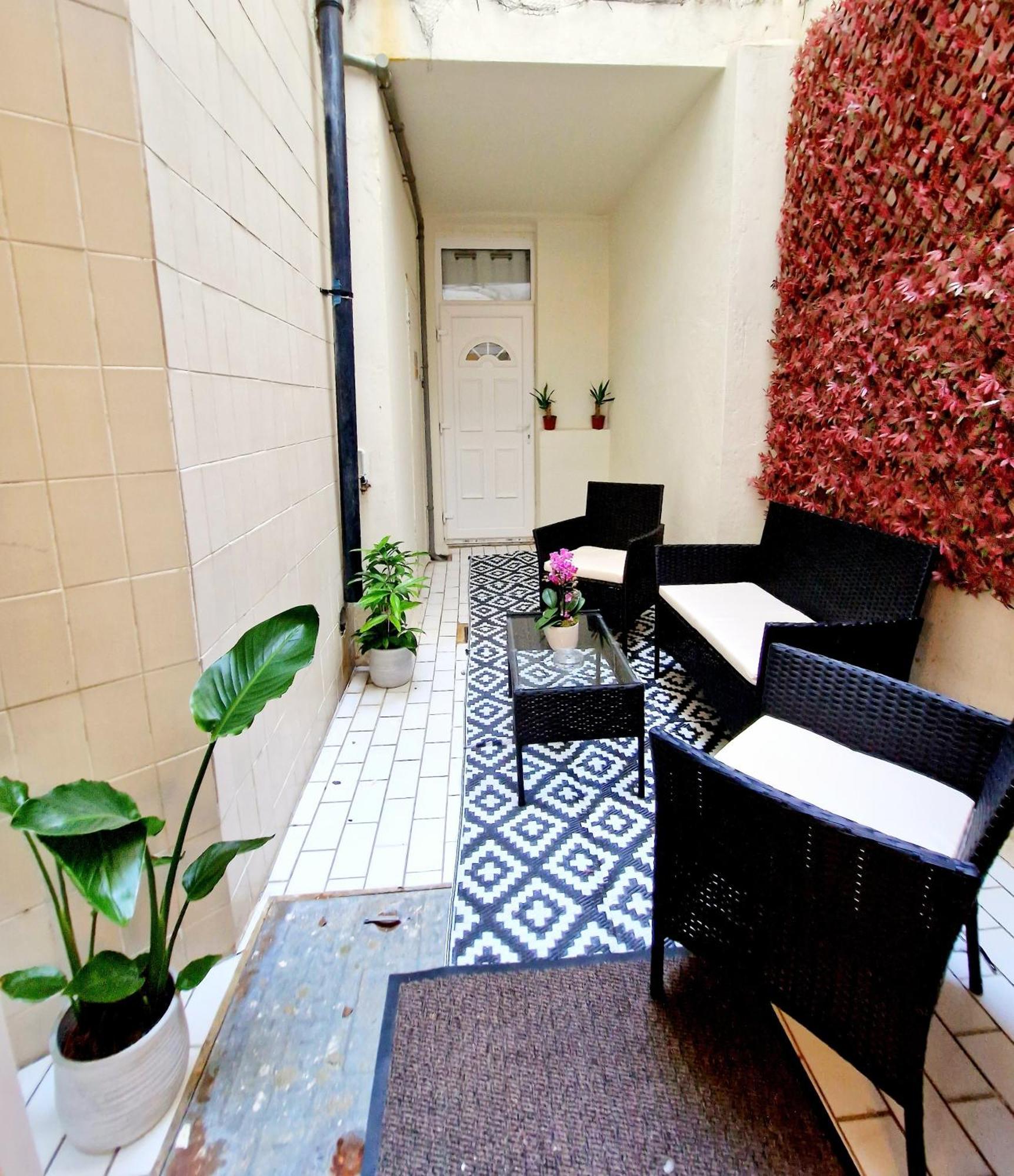 Modern Hyde Park Home With Private Entrance & Private Back Patio Near Bayswater & Paddington Stations London Exterior photo