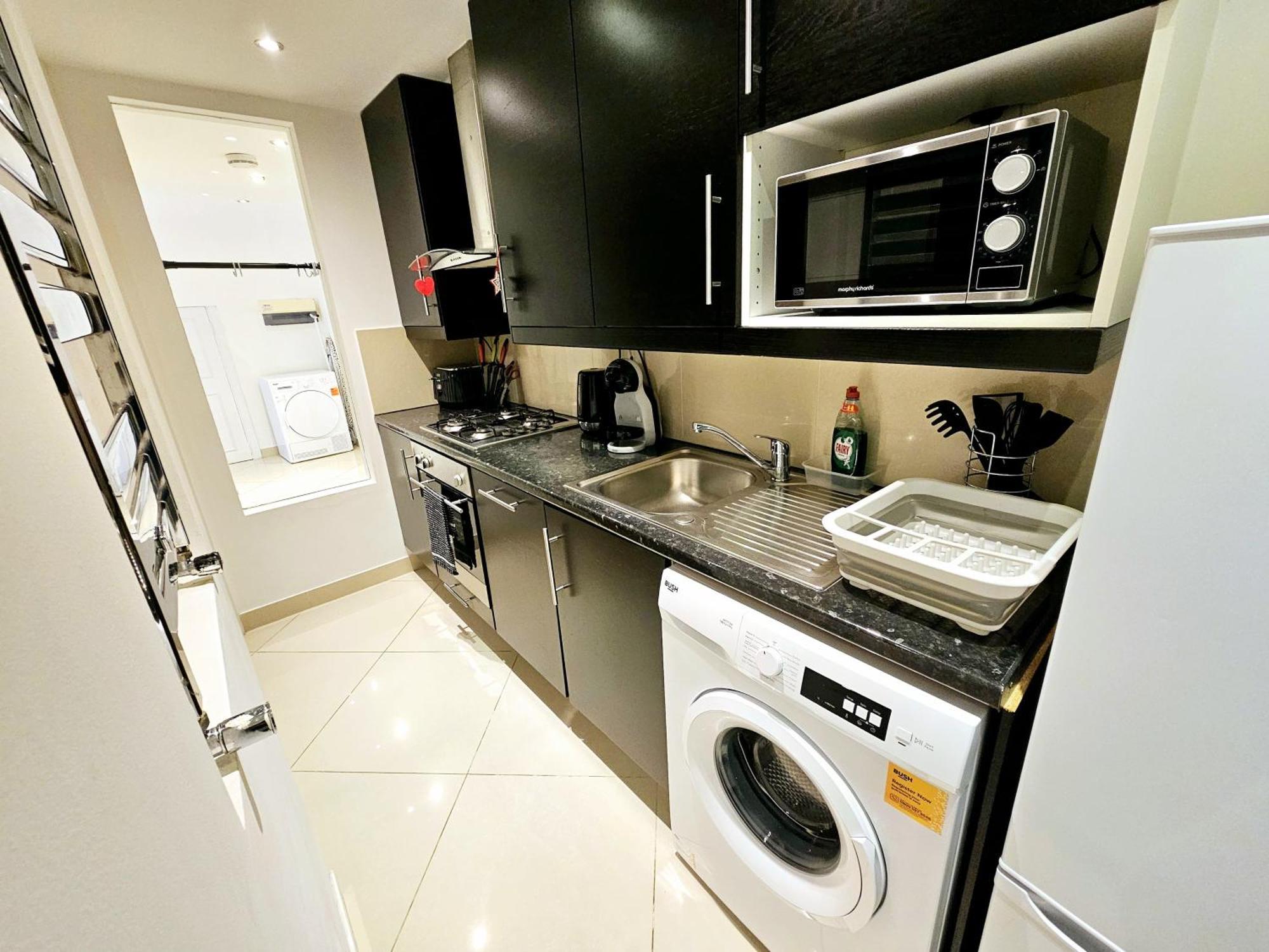 Modern Hyde Park Home With Private Entrance & Private Back Patio Near Bayswater & Paddington Stations London Exterior photo